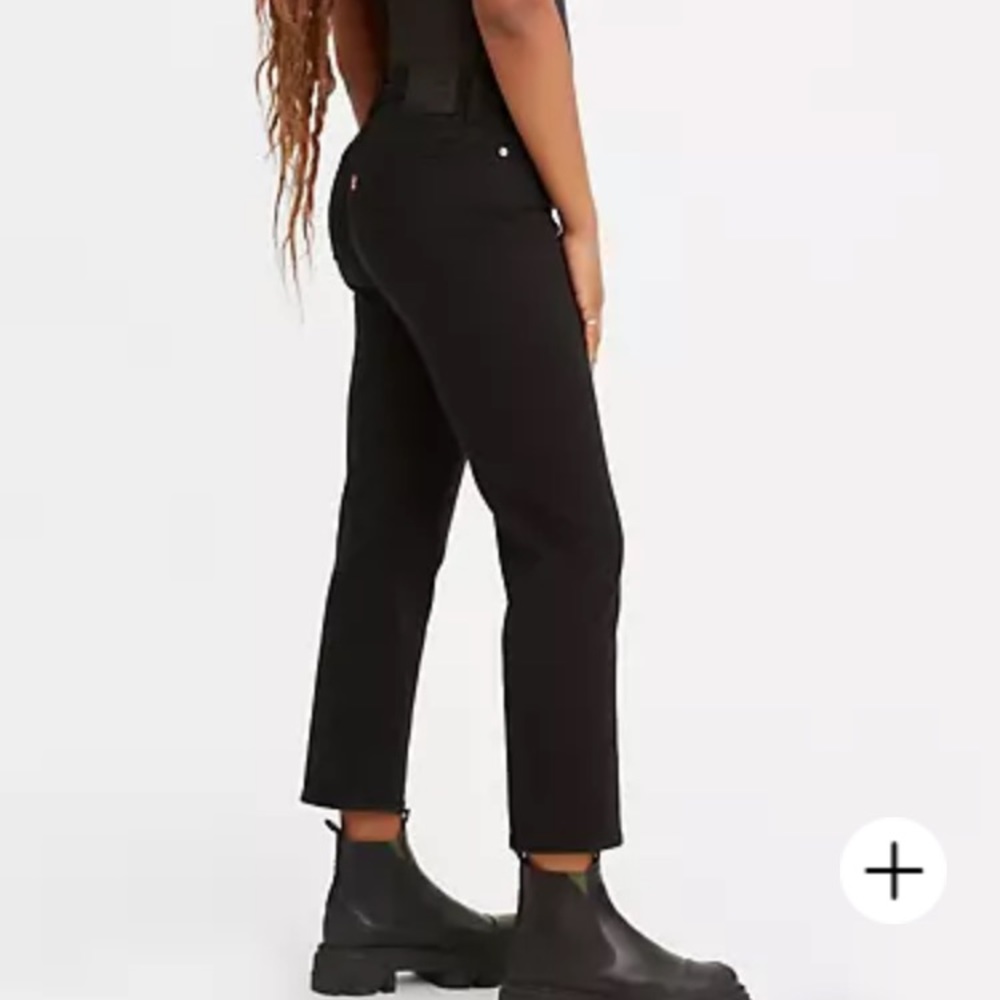 Levi’s Wedgie Straight Fit Jeans in Black Sprout
